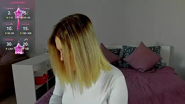 Sassy_Talkin_ on StripChat 