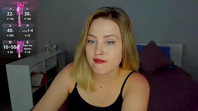 Sassy_Talkin_ on StripChat 