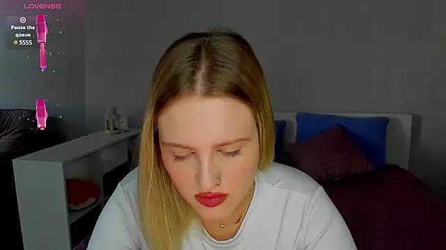 Sassy_Talkin_ on StripChat 