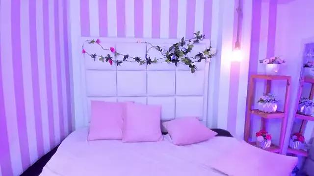 Freechat Scarbadgirl_ on StripChat