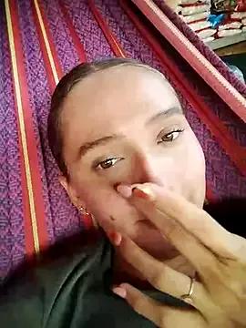 scarleet_17 on StripChat 