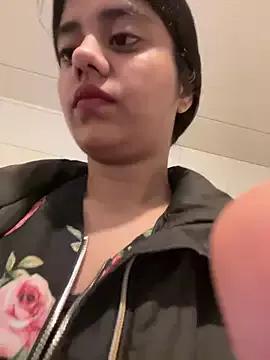 ScarletAss on StripChat