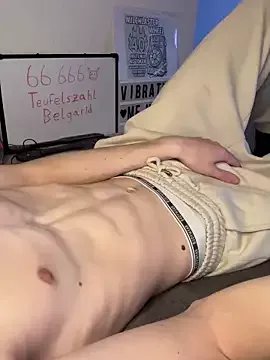 Freechat secret_dream415 on StripChat