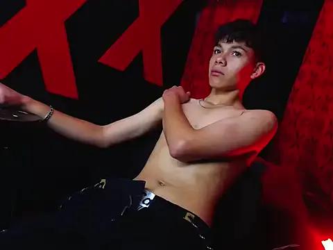 Masturbate to 23 years old SemerHott from StripChat SemerHott from StripChat