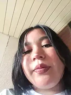 sharyl_24 on StripChat 
