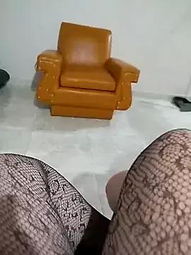 sharyl_24 on StripChat 