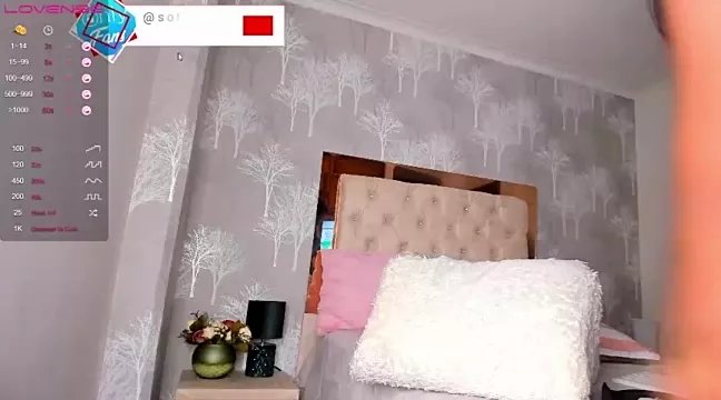 Freechat Sofi_Smiley on StripChat