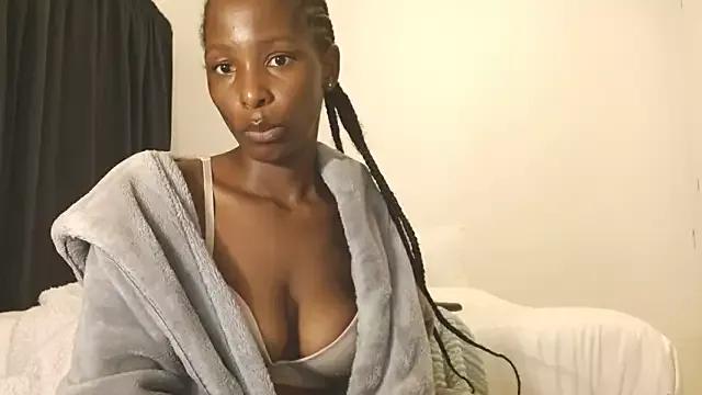 SoftRosee on StripChat 