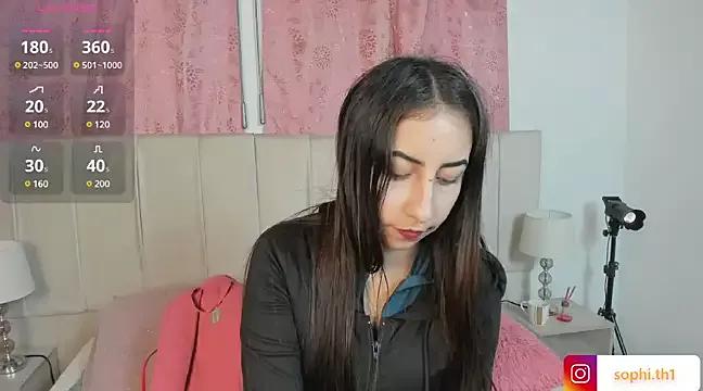 sophi_thaylor on StripChat 