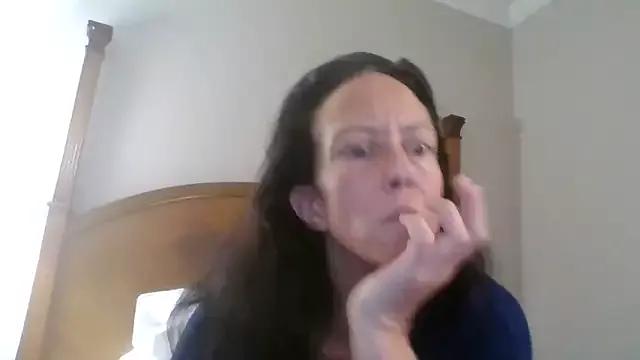 StarCrescent on StripChat 