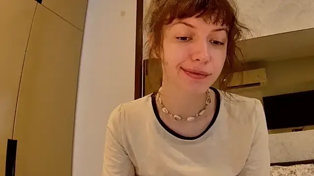 sun_place — GOAL: lay on back without panties  