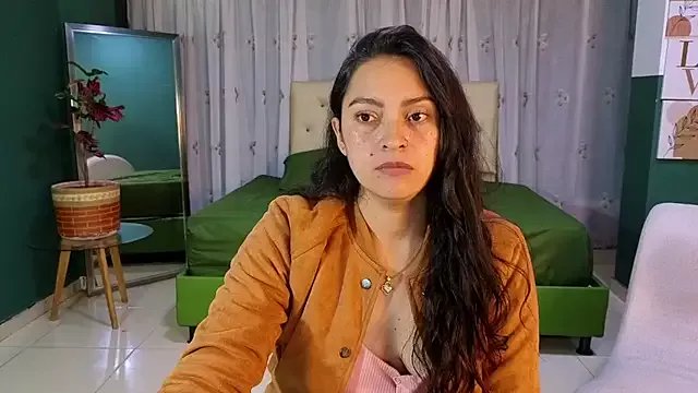 Private sweet_ahinara on StripChat