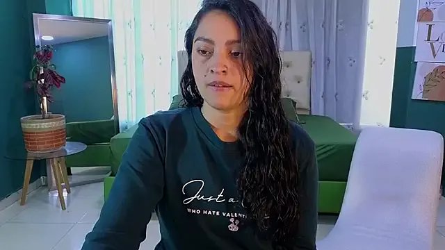 Private sweet_ahinara on StripChat