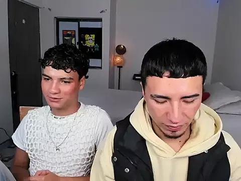 sweet_boys_xx on StripChat 