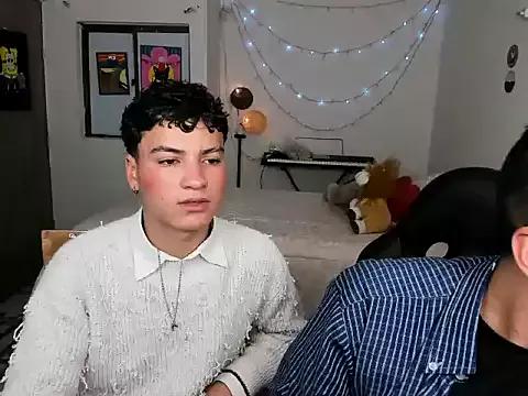 sweet_boys_xx on StripChat 