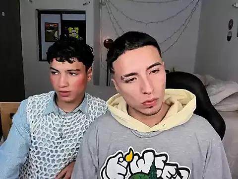 sweet_boys_xx on StripChat 