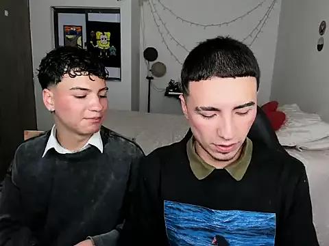 sweet_boys_xx on StripChat 