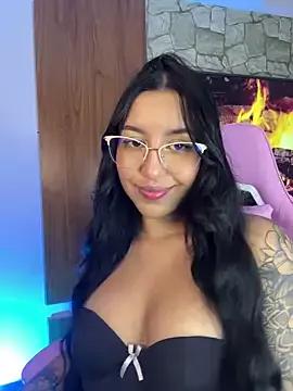 Tamara_Roberts1 on StripChat