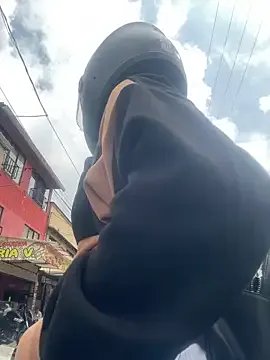 TaylorrHill — Show ass+oil 