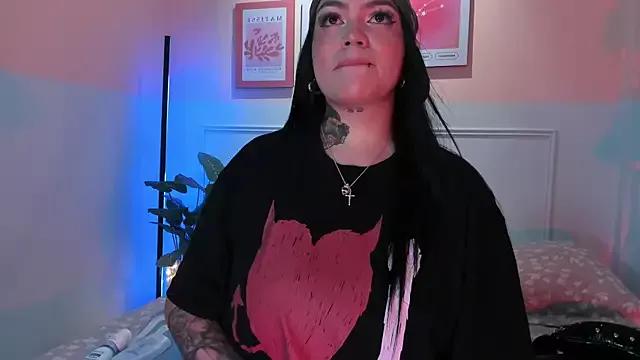 TessaRose on StripChat 