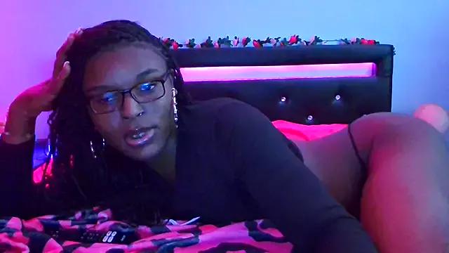 theebodyy on StripChat 