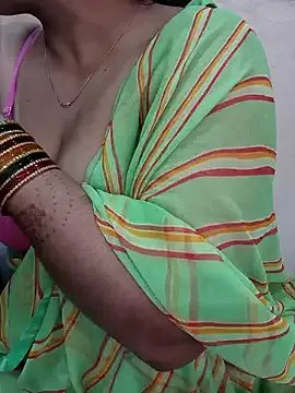 thelustybitch on StripChat