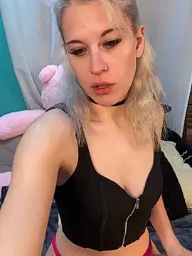 TheRealJessyLey from StripChat
