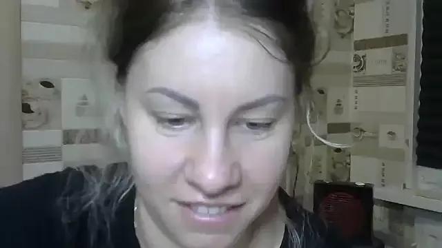 TherestlessKitty on StripChat 
