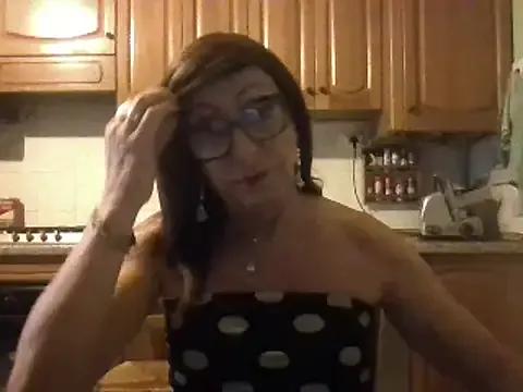 Cute Tiabet wants you to fuck her body now Tiabet from StripChat