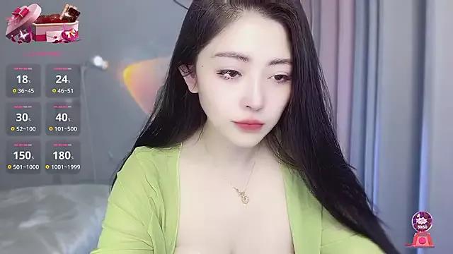 tiantian-8888 on StripChat 