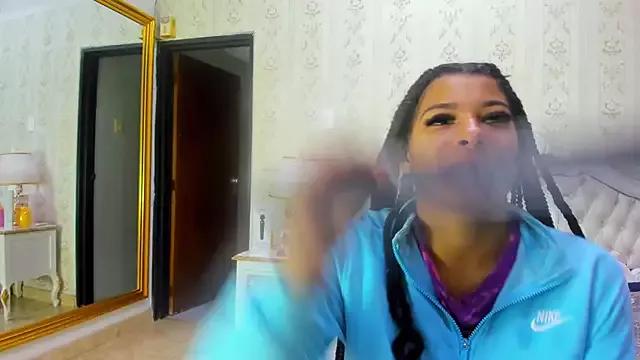 TiaraRosse on StripChat 
