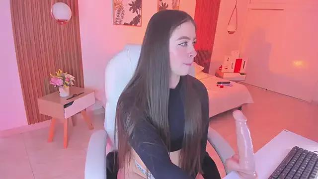 TiffanyWright on StripChat 