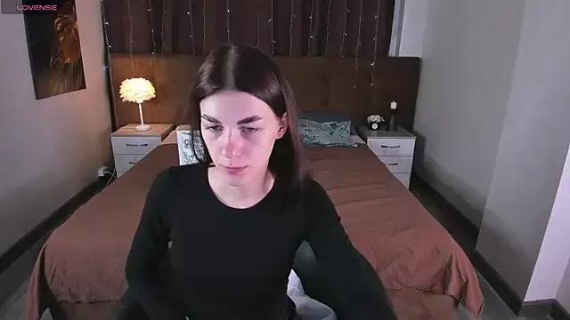 toooyour on StripChat