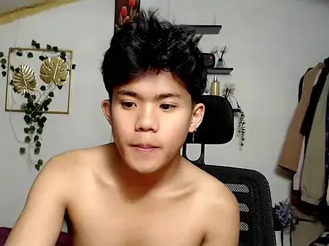 Freechat twink_asianbunny on StripChat