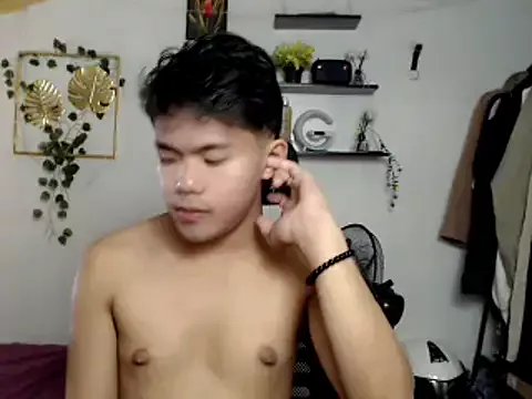 Freechat twink_asianbunny on StripChat
