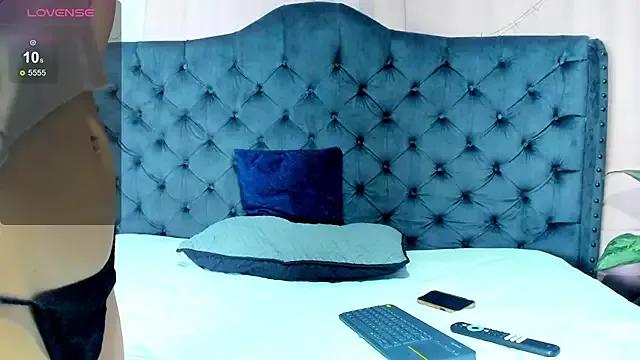 two_milkyway on StripChat