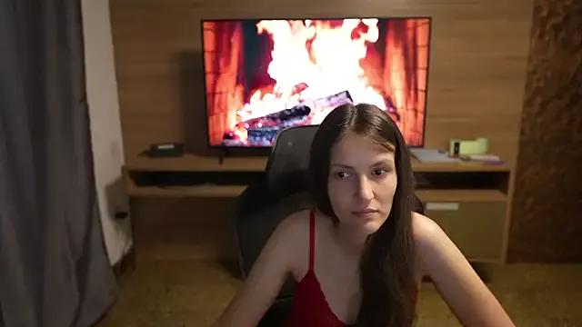 Private upssnowy on StripChat