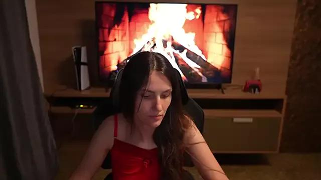 Private upssnowy on StripChat