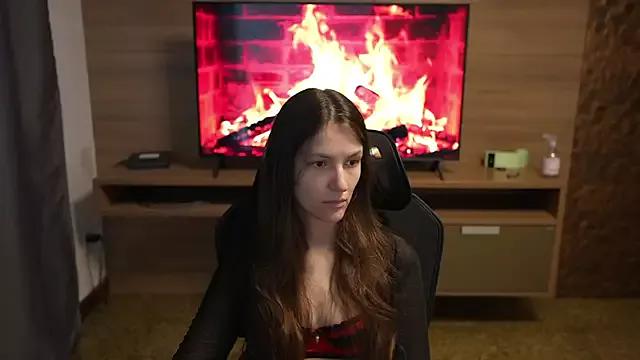 Private upssnowy on StripChat