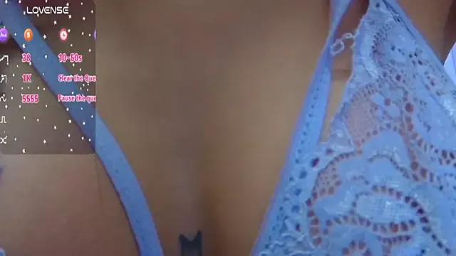 Vaioletcooper on StripChat 