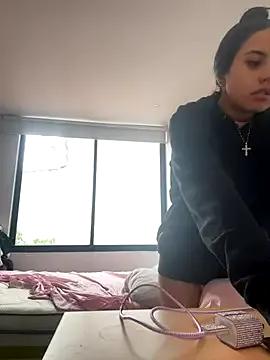 Cute Victoria_alson wants you to fuck her body now Victoria_alson from StripChat