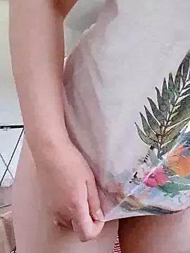 Freechat VikaKing on StripChat