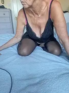 Watch StripChat's Vivianbea Vivianbea from StripChat