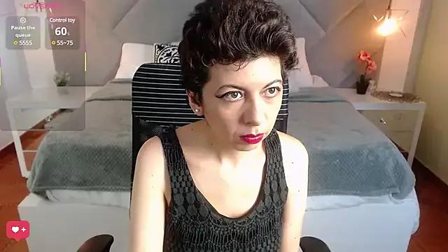 wildlion_12 on StripChat 