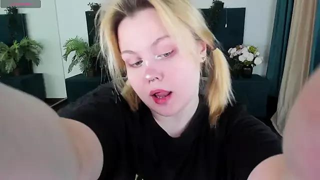 Wind_ranger on StripChat 