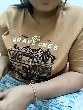 Wow_Riya on StripChat