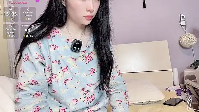 Y2Luvk from StripChat