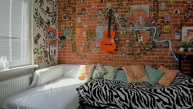 Freechat yamy_yamy_yamy on StripChat