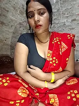 Yourhotybhabhi — Pussy show desy style