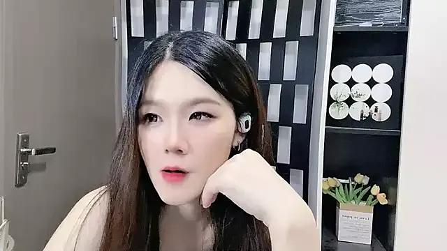 Yueyue-MM from StripChat